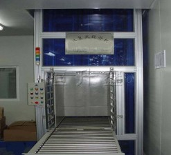 往復(fù)式提升機